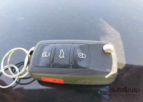 2012 Volkswagen Eos Komfort из США, поврежденный, VIN WVWBW7AH3CV010646